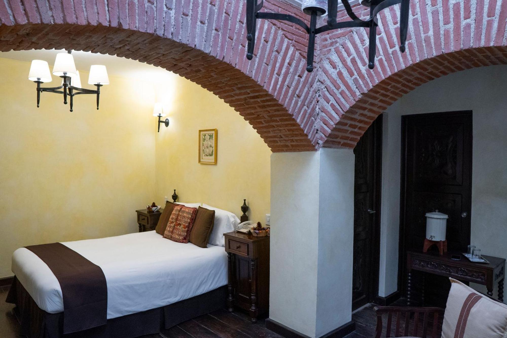 Casa Noble Hotel Antigua Ngoại thất bức ảnh
